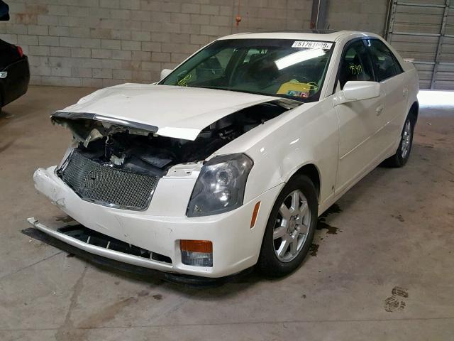 1G6DP577970181061 - 2007 CADILLAC CTS HI FEA WHITE photo 2