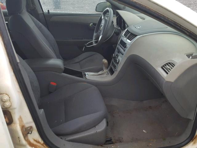 1G1ZG57B28F169493 - 2008 CHEVROLET MALIBU LS 白色 照片 5