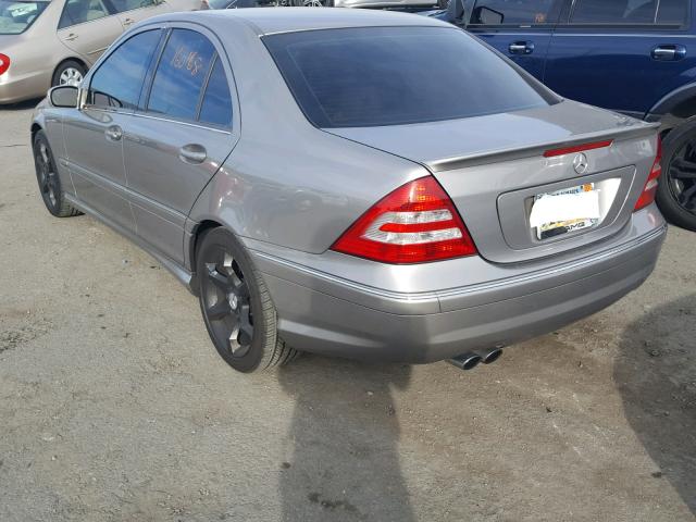 WDBRF52H67F862537 - 2007 MERCEDES-BENZ C 230 SILVER photo 3