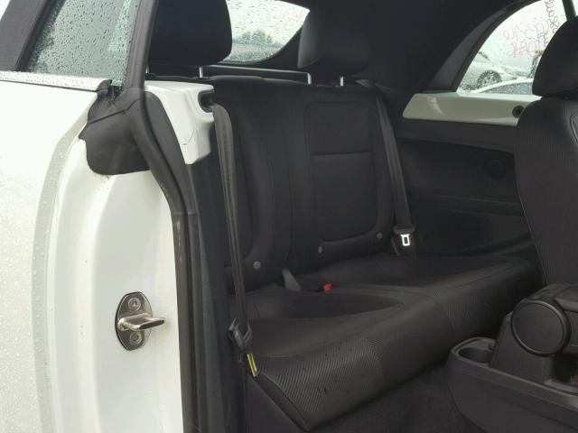 3VW517AT0HM801246 - 2017 VOLKSWAGEN BEETLE S/S 白色 照片 6