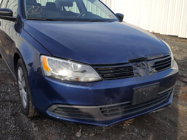 3VW2K7AJ1BM074320 - 2011 VOLKSWAGEN JETTA BASE BLUE photo 9