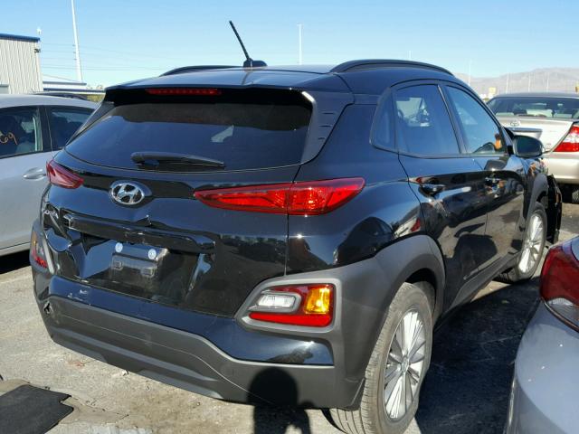 KM8K22AAXJU107763 - 2018 HYUNDAI KONA SEL BLACK photo 4