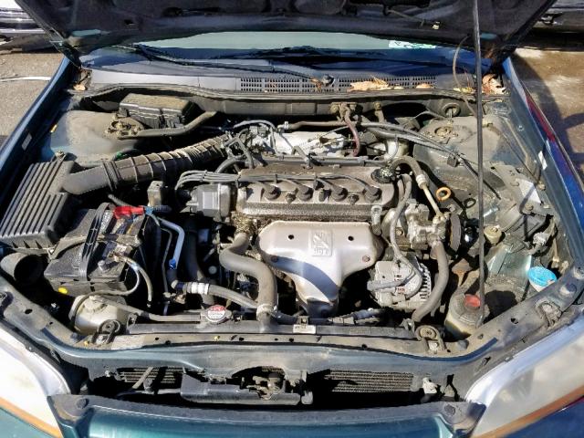 1HGCG56441A106674 - 2001 HONDA ACCORD LX GREEN photo 7