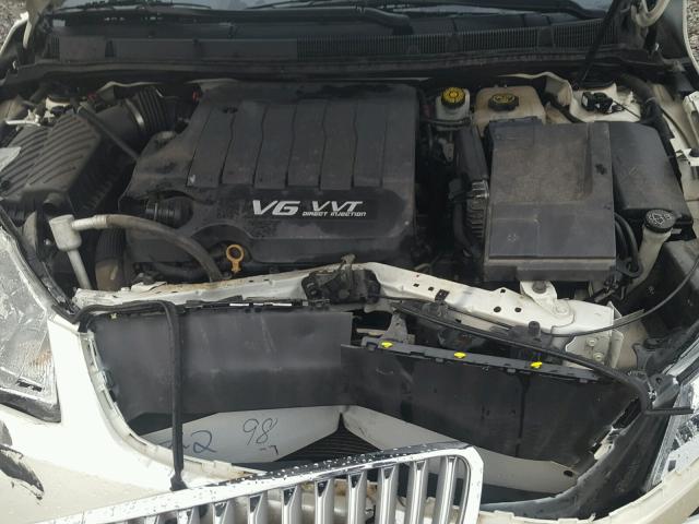 1G4GJ5E37CF301633 - 2012 BUICK LACROSSE T WHITE photo 7