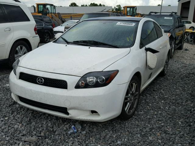 JTKDE167180251742 - 2008 TOYOTA SCION WHITE photo 2