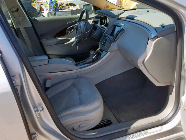 1G4GC5ER5DF254294 - 2013 BUICK LACROSSE SILVER photo 5