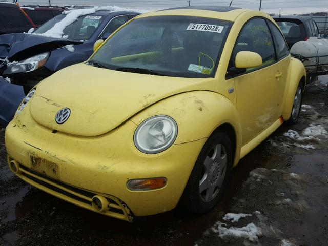 3VWCC21CXYM418144 - 2000 VOLKSWAGEN NEW BEETLE ყვითელი ფოტო 2