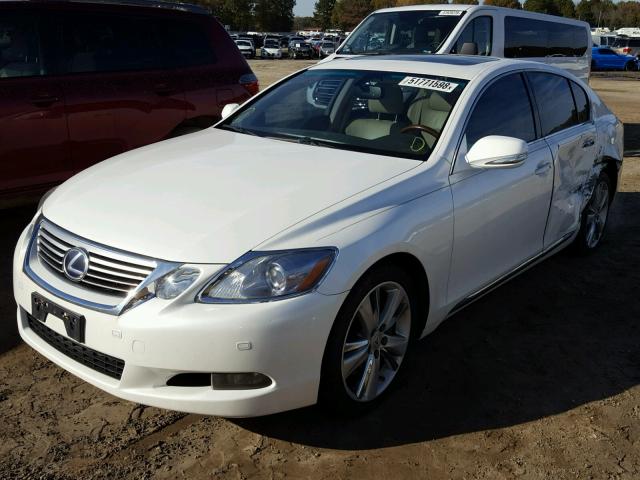 JTHBC1KSXA5022109 - 2010 LEXUS GS 450H WHITE photo 2