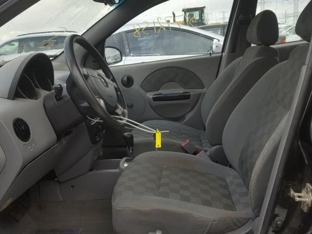 KL1TD52654B271976 - 2004 CHEVROLET AVEO BLACK photo 5