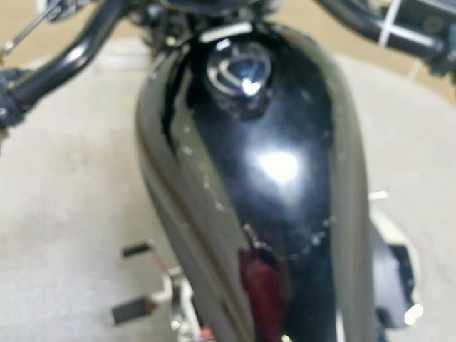 JH2SC61N0DK100288 - 2013 HONDA VT1300 CX BLACK photo 15