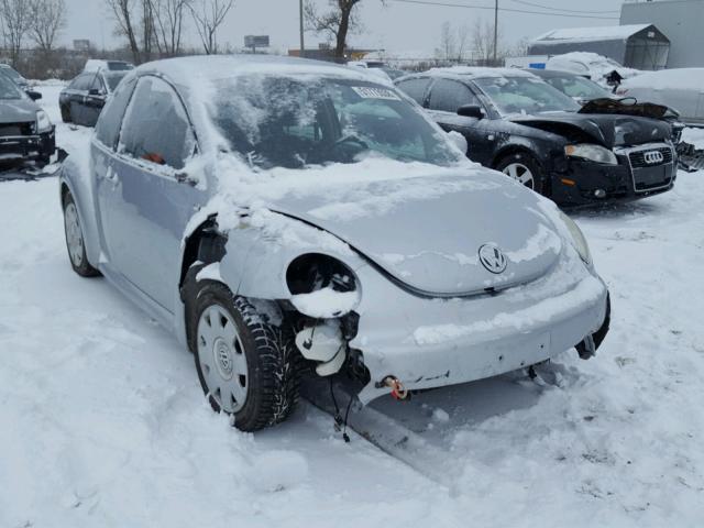 3VWCB21C92M403810 - 2002 VOLKSWAGEN NEW BEETLE Gümüş foto 1