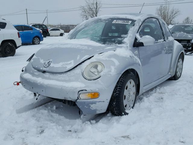 3VWCB21C92M403810 - 2002 VOLKSWAGEN NEW BEETLE Gümüş foto 2