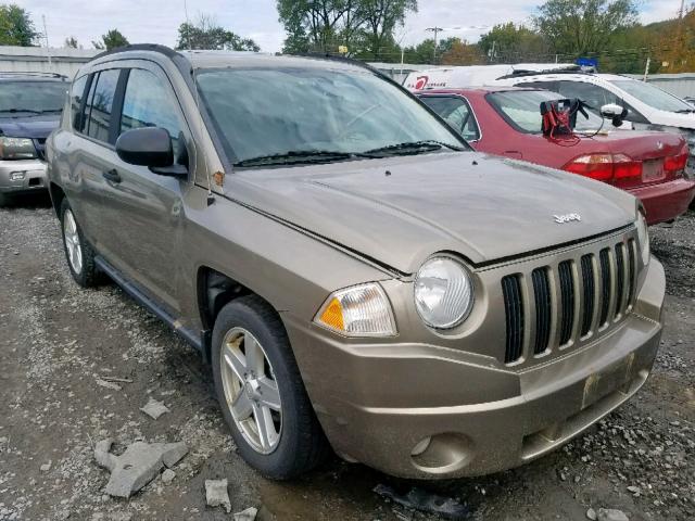 1J8FT47W17D124096 - 2007 JEEP COMPASS GOLD photo 1