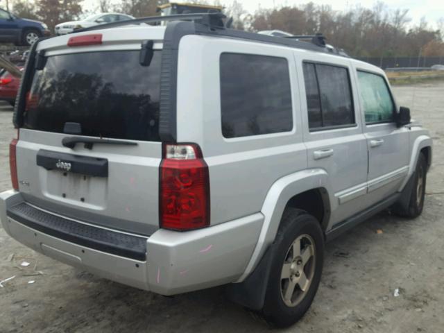 1J4RG4GK9AC156954 - 2010 JEEP COMMANDER SILVER photo 4