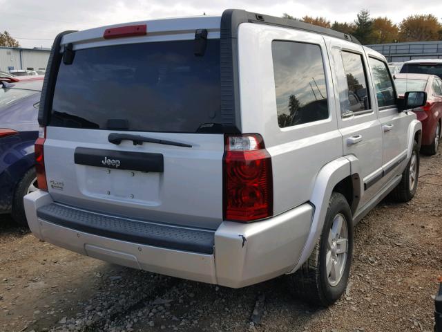 1J8HG48K67C637214 - 2007 JEEP COMMANDER SILVER photo 4