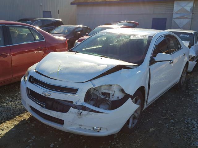 1G1ZC5EU3CF101499 - 2012 CHEVROLET MALIBU 1LT WHITE photo 2