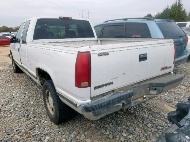 2GTEC19R1T1546903 - 1996 GMC SIERRA C15 WHITE photo 3