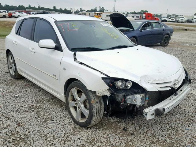 JM1BK144061439675 - 2006 MAZDA 3 HATCHBAC WHITE photo 1