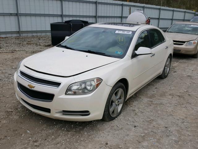 1G1ZD5E00CF321581 - 2012 CHEVROLET MALIBU 2LT WHITE photo 2