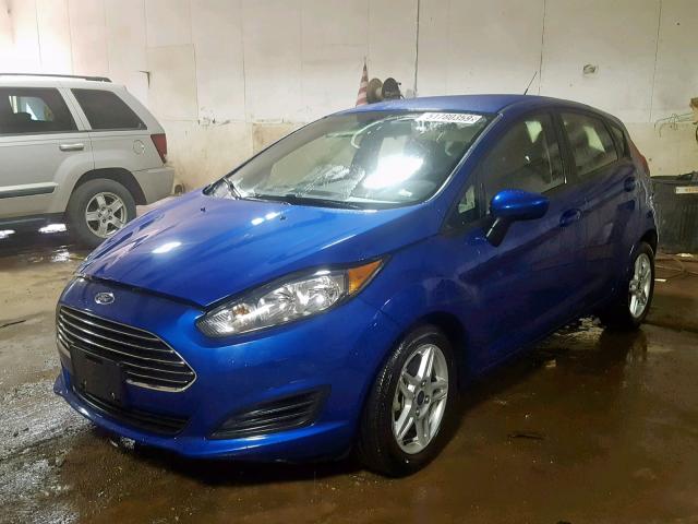 3FADP4EJ4KM142945 - 2019 FORD FIESTA SE BLUE photo 2