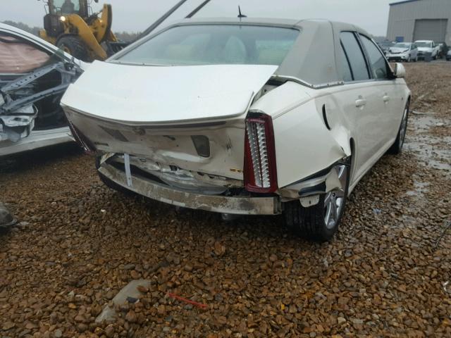 1G6DC67A750197463 - 2005 CADILLAC STS WHITE photo 4