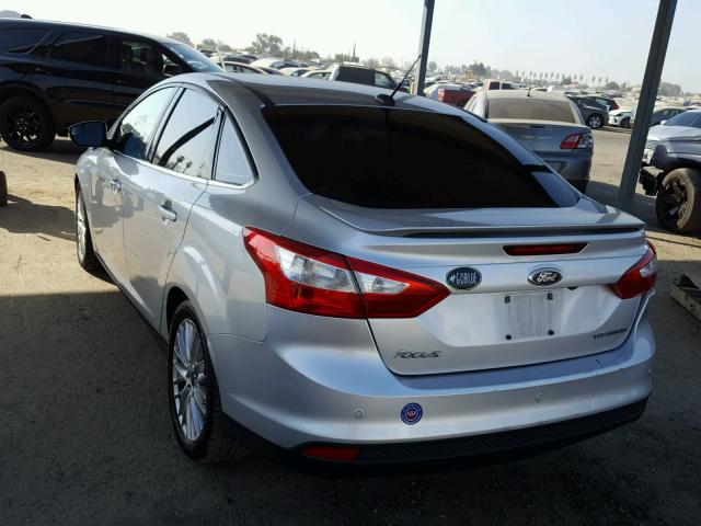 1FADP3J21EL260076 - 2014 FORD FOCUS TITA SILVER photo 3