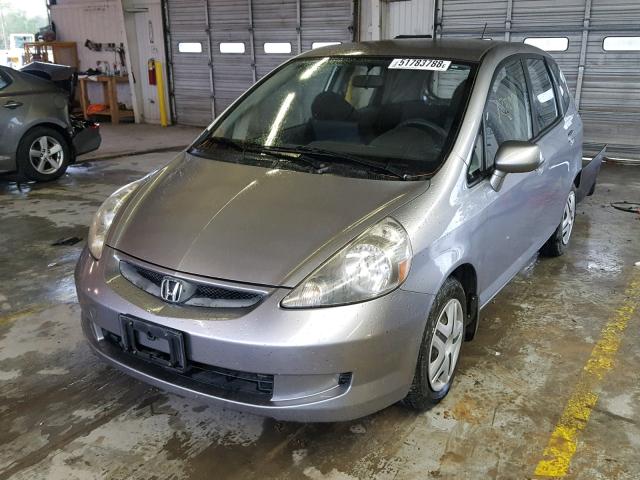 JHMGD38448S020309 - 2008 HONDA FIT GRAY photo 2