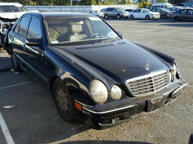 WDBJF65J81B309064 - 2001 MERCEDES-BENZ E 320 BLACK photo 1