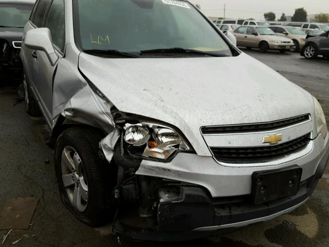 3GNAL2EKXCS557911 - 2012 CHEVROLET CAPTIVA SP SILVER photo 9