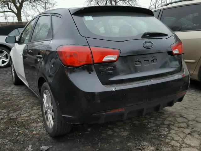 KNAFU5A2XC5477289 - 2012 KIA FORTE EX BLACK photo 3