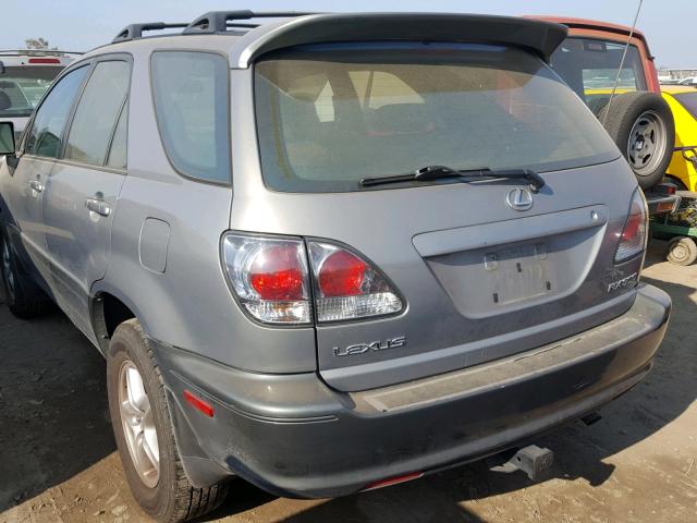 JTJHF10U820270975 - 2002 LEXUS RX 300 SILVER photo 3