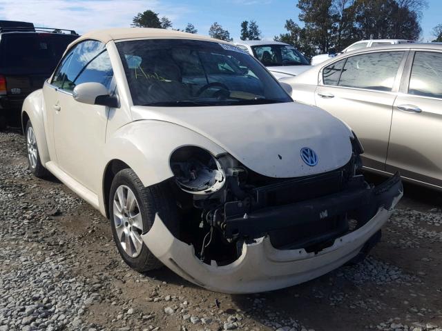 3VWPF31Y88M405709 - 2008 VOLKSWAGEN NEW BEETLE Krem foto 1