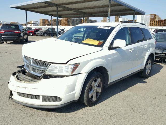 3D4PG1FG0BT514167 - 2011 DODGE JOURNEY MA WHITE photo 2