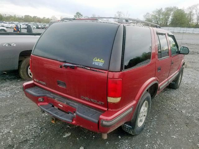 1GNDT13W3W2184336 - 1998 CHEVROLET BLAZER RED photo 4