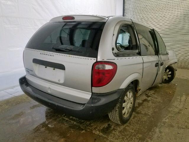 1D4GP25R17B166882 - 2007 DODGE CARAVAN SE SILVER photo 4