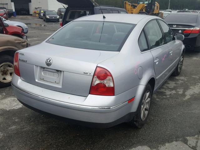 WVWPD63B24P104828 - 2004 VOLKSWAGEN PASSAT GLS SILVER photo 4