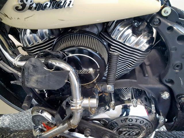 56KTRAAA9H3344205 - 2017 INDIAN MOTORCYCLE CO. ROADMASTER TWO TONE photo 6