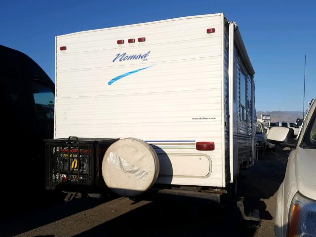 1SE200K226B000594 - 2006 SKYLINE TRAILER WHITE photo 4