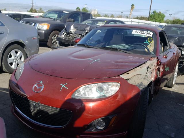 JM1NC2FF5A0207618 - 2010 MAZDA MX-5 MIATA MAROON photo 2