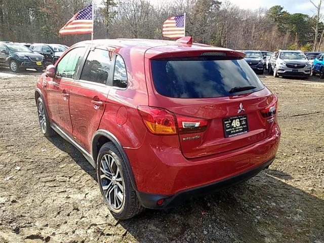 JA4AP3AU0HZ020236 - 2017 MITSUBISHI OUTLANDER RED photo 3