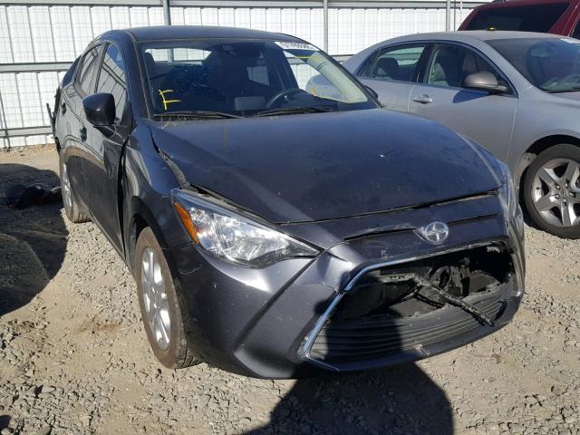 3MYDLBZV8GY142858 - 2016 TOYOTA SCION IA GRAY photo 1