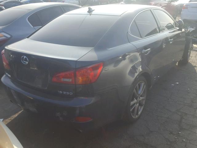 JTHBK262385072900 - 2008 LEXUS IS 250 GRAY photo 4