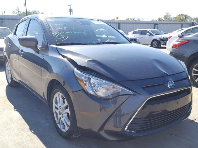 3MYDLBZV0GY118893 - 2016 TOYOTA SCION IA GRAY photo 1