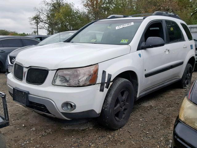 2CKDL73F766080133 - 2006 PONTIAC TORRENT WHITE photo 2