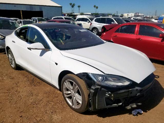 5YJSA1E20FF115598 - 2015 TESLA MODEL S أبيض صورة 1