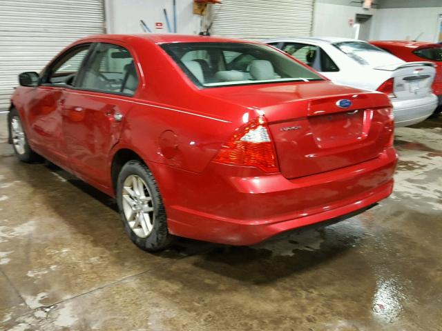 3FAHP0GA1BR341221 - 2011 FORD FUSION S RED photo 3