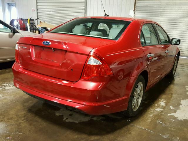 3FAHP0GA1BR341221 - 2011 FORD FUSION S RED photo 4