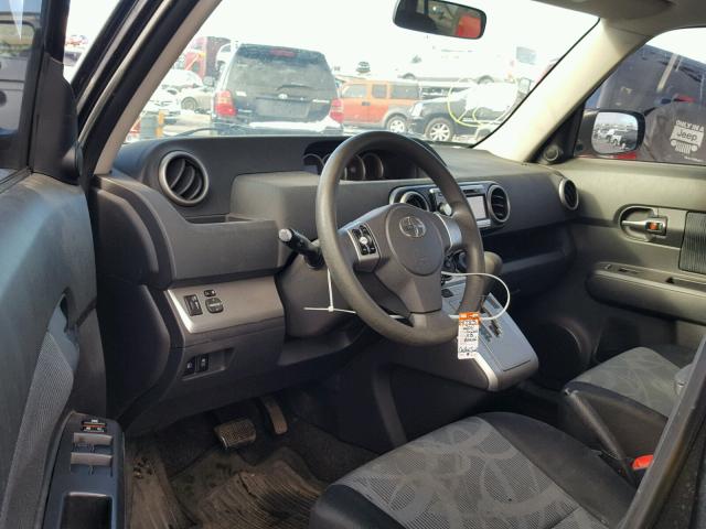 JTLZE4FE3B1139575 - 2011 TOYOTA SCION XB BLACK photo 9
