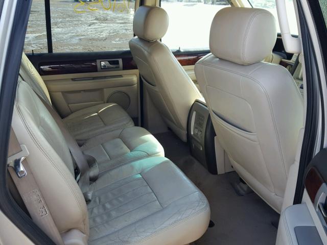 5LMFU28R83LJ35395 - 2003 LINCOLN NAVIGATOR 银色 照片 6