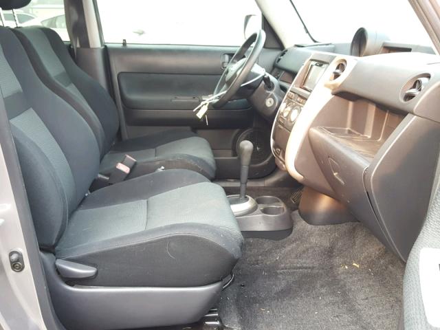 JTLKT324164073434 - 2006 TOYOTA SCION XB Gümüş foto 5